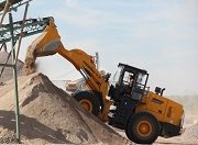 В ДНР планируют нарастить добычу щебня для ремонта дорог и строительства