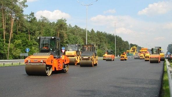 Сахалинская область направит более 15 млрд. рублей на проведение дорожных работ