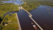 Разгрузить дороги: внутренние водные пути как альтернатива для перевозок щебня