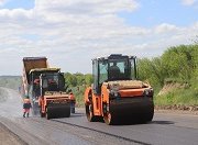 В Кировской области идет ремонт дорог за счет лимитов 2025 года