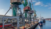 Грузооборот Мурманского морского порта в сентябре снизился на фоне переориентации экспортных потоков