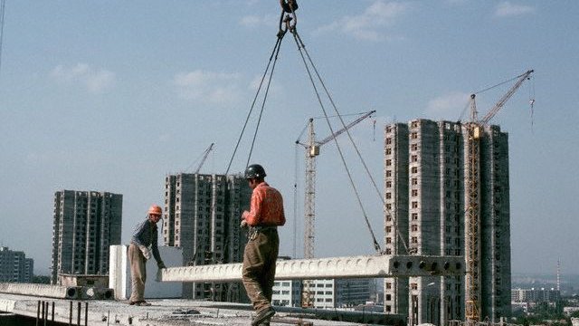 Зафиксирован рост темпов ввода жилья в России за январь-апрель на 2,9%